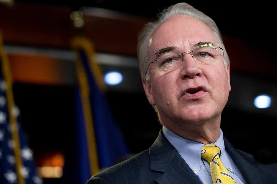 Bộ trưởng Y tế Tom Price từ chức ngày 29-9-2017. Ảnh: NPR