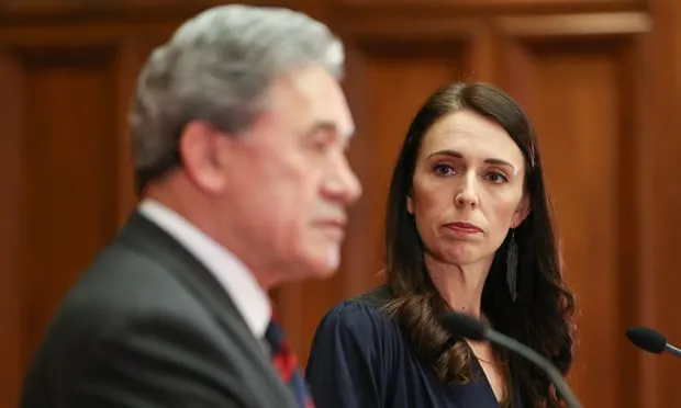 Nữ Thủ tướng New Zealand Jacinda Ardern và Ngoại trưởng New Zealand Winston Peters. Ảnh: GETTY IMAGES
