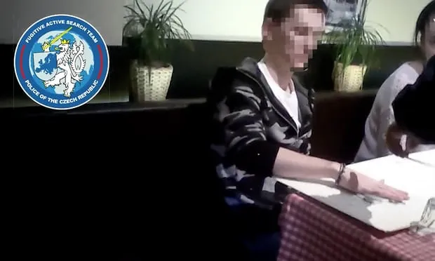 Ông Nikulin thời điểm bị bắt tại Prague năm 2016. Ảnh: GUARDIAN