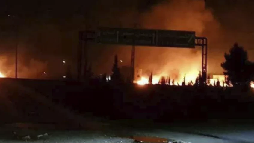 Tên lửa được cho là của Iran bị phòng không Israel đánh chặn ở Cao nguyên Golan khuya 9-5. Ảnh: AFP