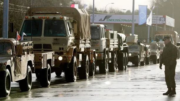 Lính Mỹ được triển khai đến căn cứ quân sự Zagan ở tây Ba Lan ngày 12-1-2017. Ảnh: AP