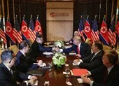 Hai ông Trump-Kim kết thúc gặp riêng, bắt đầu gặp mở rộng