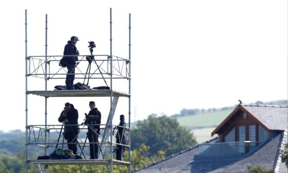 Ông Trump đánh golf ở Scotland, nói sẽ tái tranh cử 2020 ảnh 11
