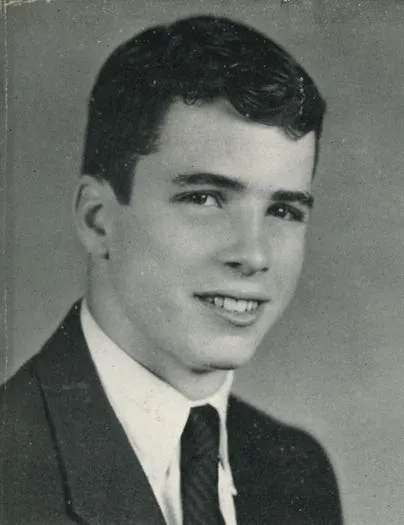 Chàng trai John McCain lúc học tại trường trung học Episcopal ở TP Alexandria, bang Virginia (Mỹ) năm 1954. Ảnh: AP