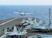 Trực thăng MH-60 rơi trên tàu sân bay USS Roanld Reagan của Mỹ ảnh 3 Rơi máy bay hải quân Mỹ: Còn 3 sĩ quan mất tích