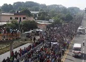Ông Trump: Sẽ đưa 15.000 quân đến biên giới với Mexico ảnh 4 Ông Trump đòi sửa luật nhập cư chặn 5.000 người Trung Mỹ