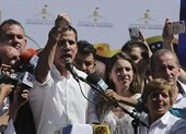 Nghị viện châu Âu công nhận ông Guaido là tổng thống lâm thời ảnh 2 Ông Maduro nói tòa án đang làm việc về lệnh bắt ông Guaido