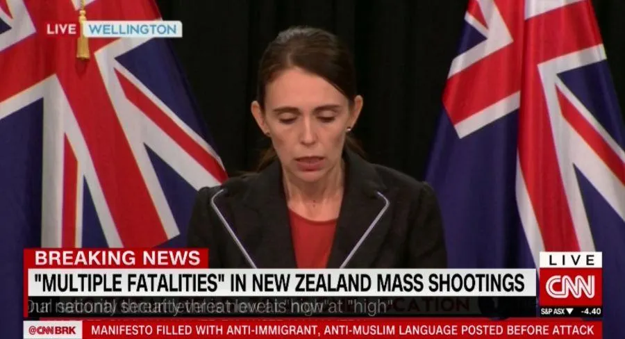 Thủ tướng New Zealand Jacinda Ardern xác nhận có đến 40 người chết và 20 người bị thương trong các vụ xả súng hàng loạt tại các đền thờ ở TP Christchurch trưa 15-3. Ảnh: CNN