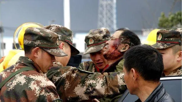 Số người chết khả năng sẽ còn tăng khi đang có ít nhất 90 người nguy kịch. Ảnh: GETTY IMAGES