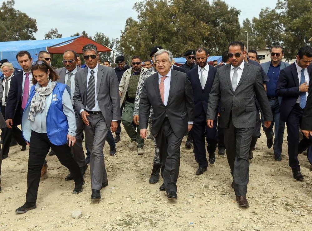 Tổng Thư ký Liên Hiệp Quốc Antonio Guterres đến Tripoli (Libya) tuần rồi nhằm sắp xếp tổ chức một hội nghị quốc gia bàn chuyện bầu cử cho Libya. Ảnh: AFP