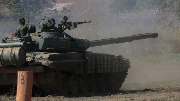 Xe tăng T72 Nga bán cho Venezuela. Ảnh: AFP