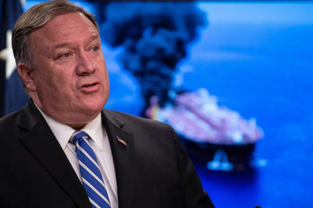 Ngoại trưởng Mỹ Mike Pompeo tuyên bố Mỹ sẽ đảm bảo tự do lưu thông qua eo biển Hormuz. Ảnh: AFP