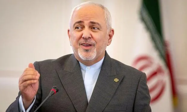 Ngoại trưởng Iran Mohammad Javad Zarif phát biểu tại Tehran (Iran) ngày 5-8. Ảnh: REUTERS