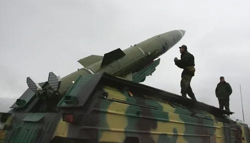 Tên lửa đạn đạo chiến thuật tầm ngắn Tochka được phóng thử nghiệm ở vùng Kaliningrad (Nga). Ảnh: SPUTNIK