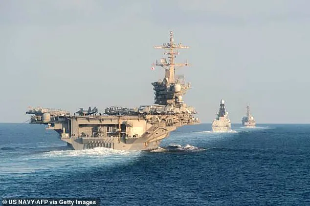 Tàu sân bay USS Abraham Lincoln Mỹ lần đầu tiên được Mỹ triển khai đến eo biển Hormuz sau khi đến Trung Đông hồi tháng 5. Ảnh: US NAVY