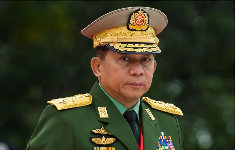 Thống Tướng Min Aung Hlaing - Tổng tư lệnh Các lực lượng vũ trang Myanmar vừa bị Mỹ trừng phạt. Ảnh: AFP