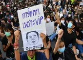 Thái Lan: Biểu tình đòi Thủ tướng từ chức