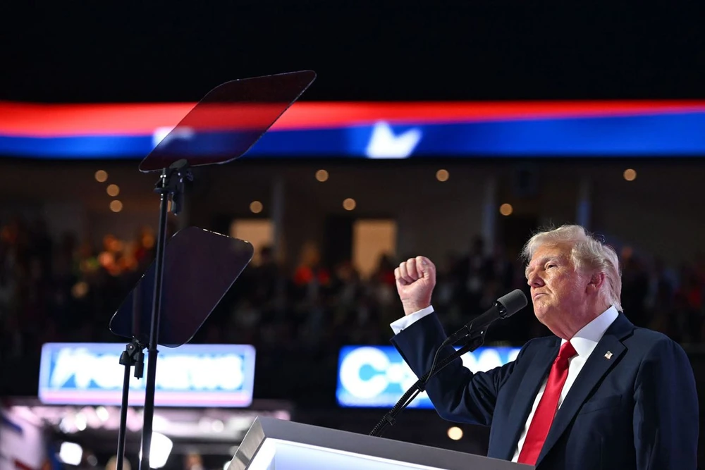 Cựu Tổng thống Mỹ Donald Trump phát biểu tại ngày cuối đại hội Cộng hòa 18-7. Ảnh: CNN Trump phát biểu1.jpg