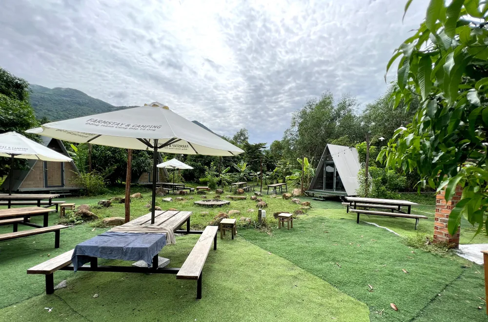 Theo chính quyền, farmstay Dép Tổ Ong kinh doanh du lịch không đúng quy định. Ảnh: HH. Theo chính quyền, farmstay Dép Tổ Ong kinh doanh du lịch không đúng quy định. Ảnh: HH.