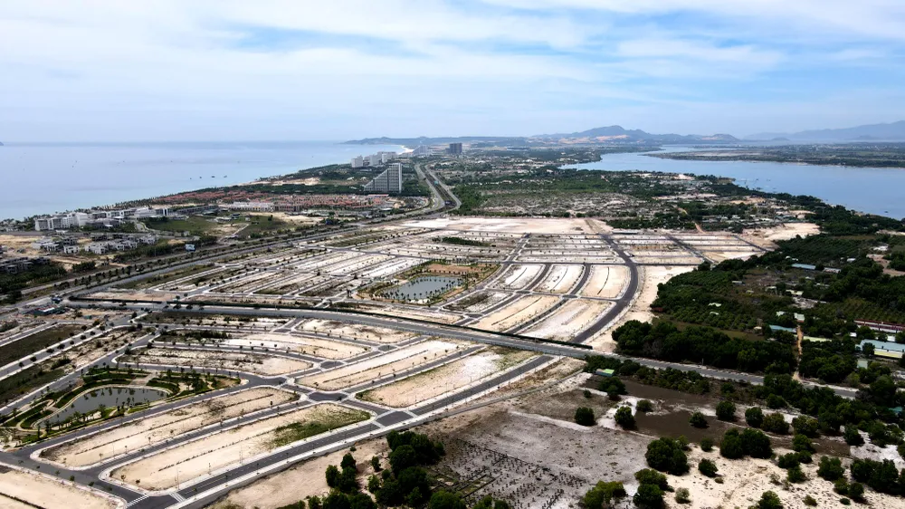 Đồ án điều chỉnh quy hoạch chung khu du lịch Bắc bán đảo Cam Ranh không còn phù hợp. Ảnh: HUỲNH HẢI