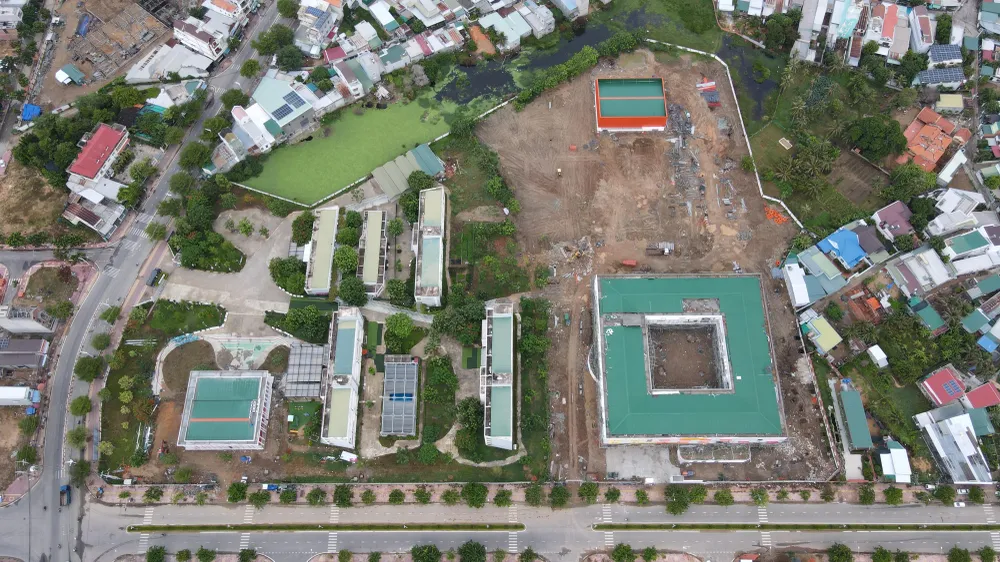 Trường Ischool Ninh Thuận sắp hoàn thành giai đoạn 2. Ảnh: HH