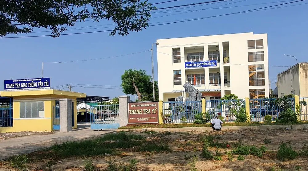 Ba TTGT tỉnh Ninh Thuận bị truy tố. Ảnh: HH