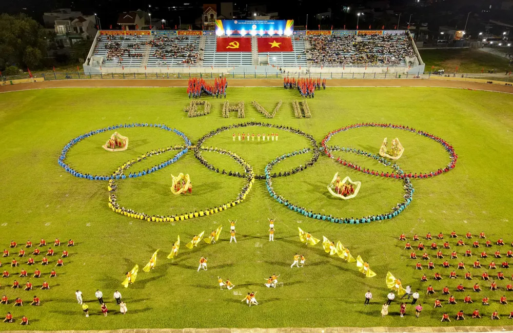 Ninh Thuận khai mạc Đại hội Thể dục thể thao lần thứ VII. Ảnh: HỮU PHƯƠNG.