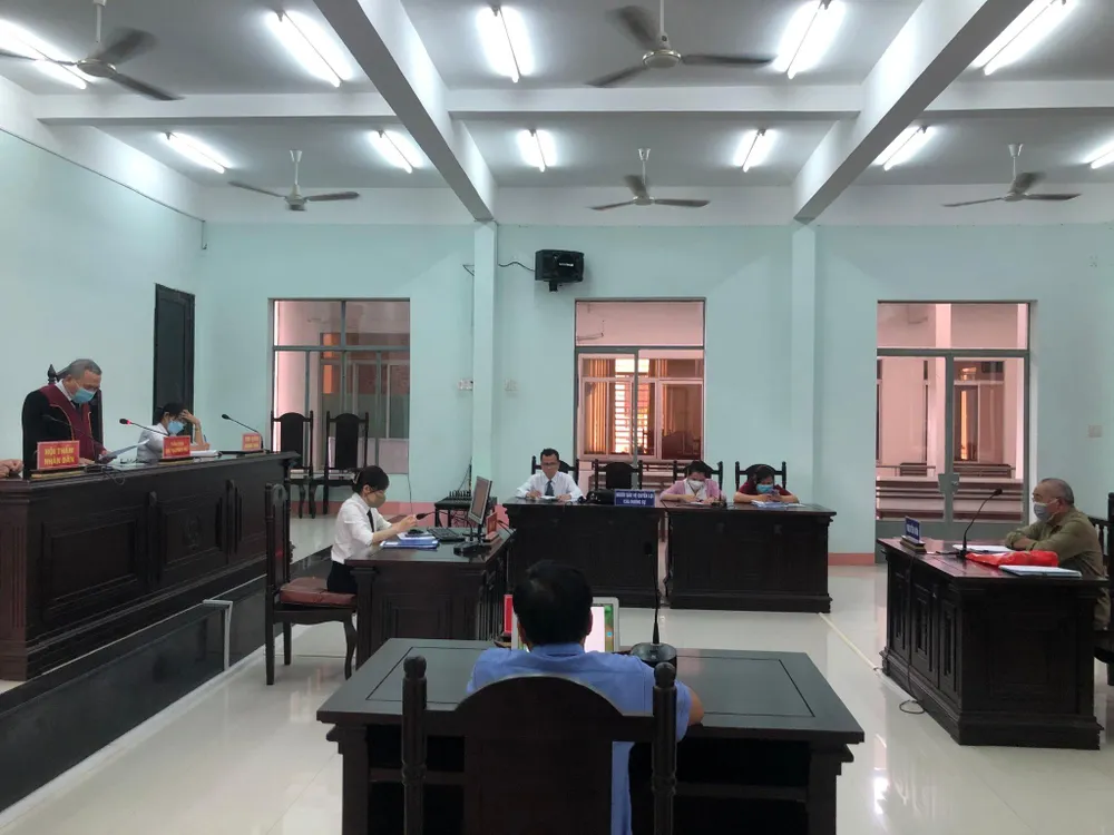 TAND tỉnh Khánh Hòa cho rằng một số thẩm phán áp dụng pháp luật án dân sự chưa đúng. Ảnh: HH. TAND tỉnh Khánh Hòa cho rằng một số thẩm phán áp dụng pháp luật án dân sự chưa đúng. Ảnh: HH.