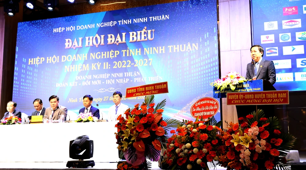 Ông Phan Tấn Cảnh, Phó Chủ tịch UBND tỉnh Ninh Thuận, cam kết tạo điề kiện cho doanh nghiệp phát triển. Ảnh: CTV.