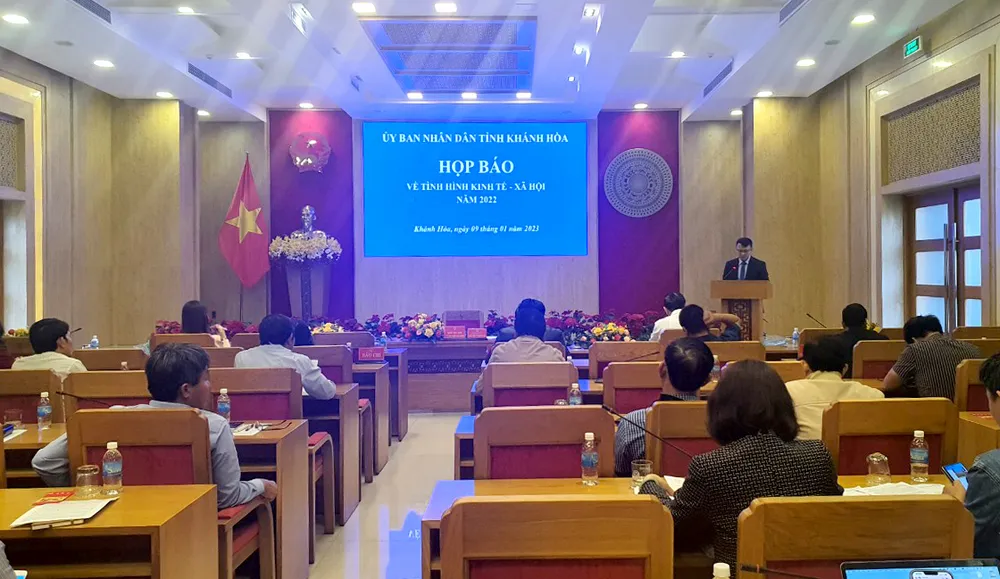 UBND tỉnh Khánh Hòa tổ chức họp báo. Ảnh: HH. UBND tỉnh Khánh Hòa tổ chức họp báo. Ảnh: HH.