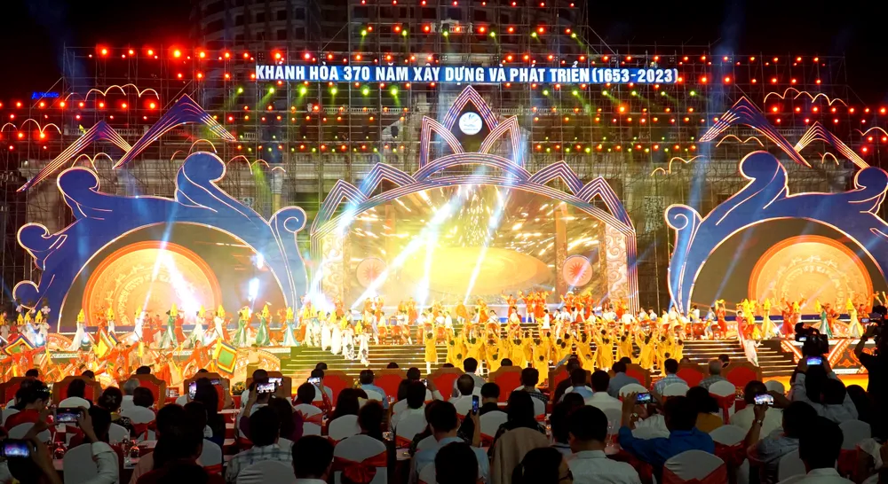 Khánh Hòa tổ chức Lễ kỷ niệm 370 năm xây dựng và phát triển. Ảnh: H.H Khánh Hòa tổ chức Lễ kỷ niệm 370 năm xây dựng và phát triển. Ảnh: H.H