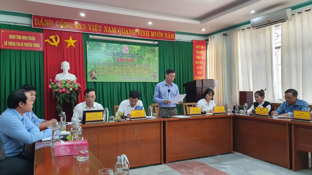 Họp báo thông tin lễ hội nho và vang năm 2023. Ảnh: H.H Họp báo thông tin lễ hội nho và vang năm 2023. Ảnh: H.H