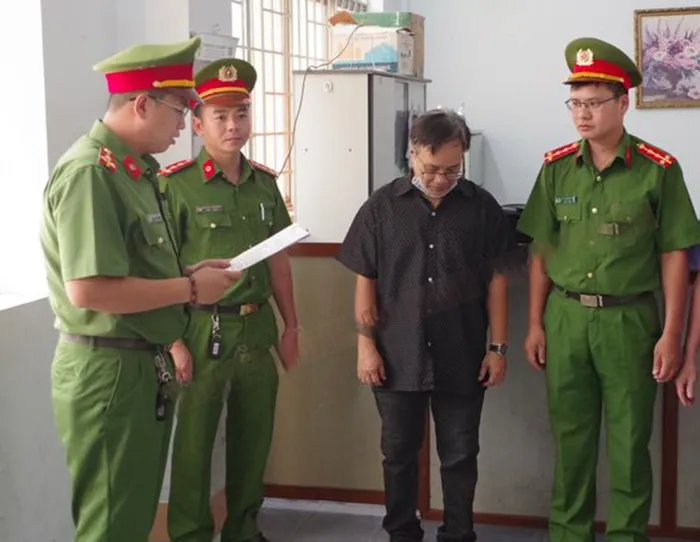 Kế toán trưởng Trung tâm giáo dục thường xuyên tỉnh Ninh Thuận tham ô 2,6 tỉ tiền học phí. Ảnh: CÔNG AN.