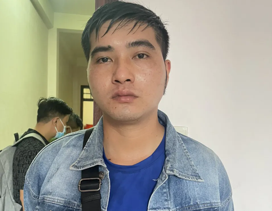 Đỗ Ngọc Tùng bị bắt tại hiện trường. Ảnh: C.A co-my-2.jpg