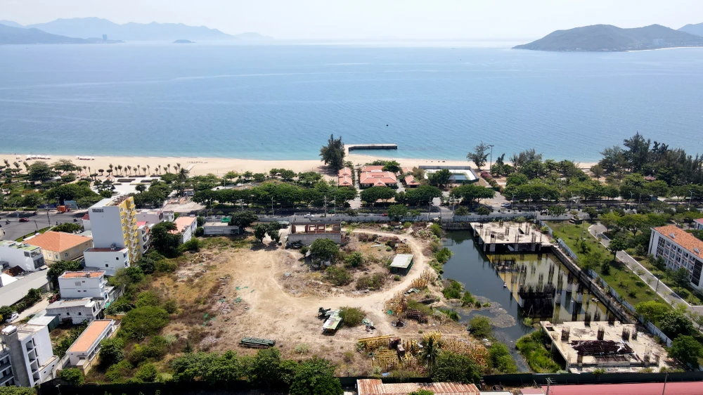 Khu đất được giao thực hiện dự án Nha Trang Golden Gate không qua đấu giá. Ảnh: H.H 28e-tran-phu-6.jpg