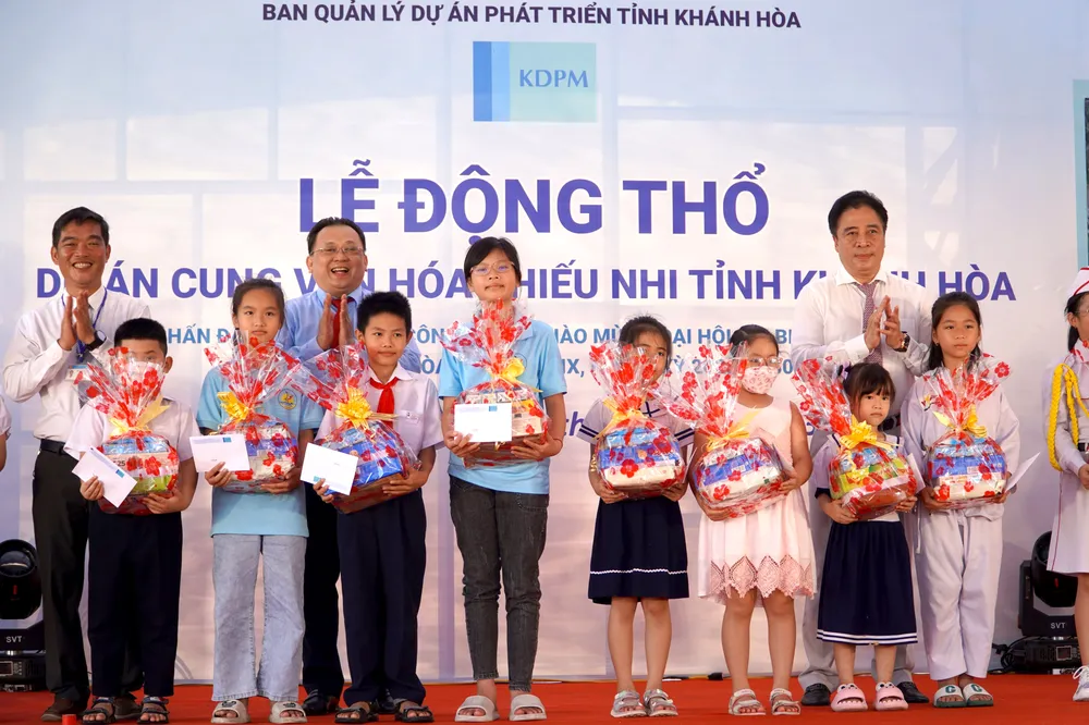 Dự án Cung văn hóa thiếu nhi tỉnh Khánh Hòa xác định hoàn thành vào ngày 30-5-2025. Ảnh: T.N khánh hòa 1.jpg