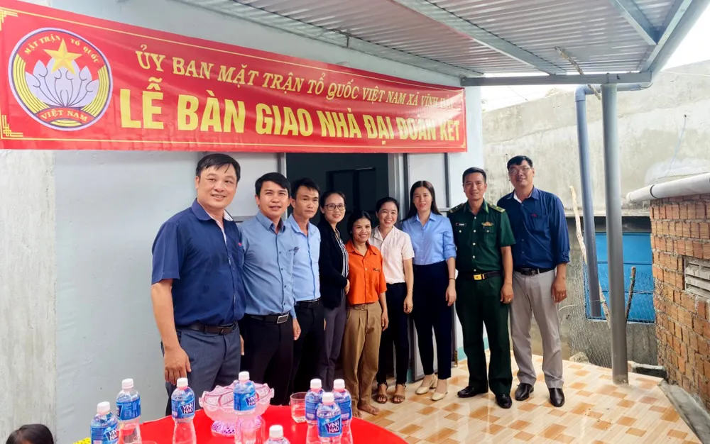 đồng bào raglai.jpg