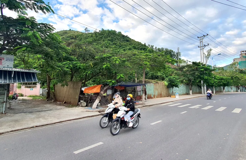 ubnd tp nha trang.jpg