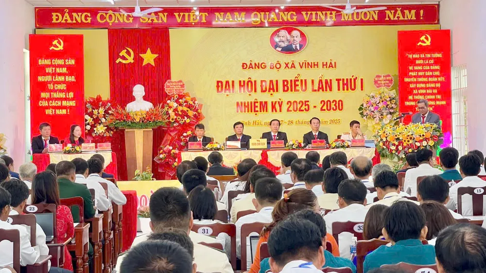 trần lưu quang 1.jpg