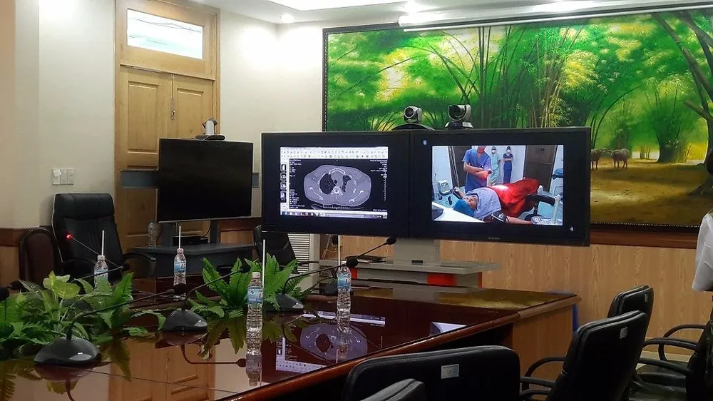 Hội chẩn từ BV Quân Y 175 kết nối với BV Preah ket mealea Campuchia