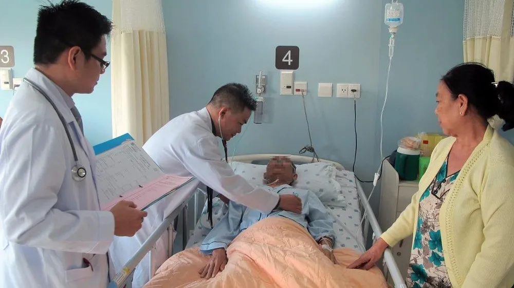 Hiện tại ông L vẫn đang được theo dõi tại BV Đại học Y Dược.