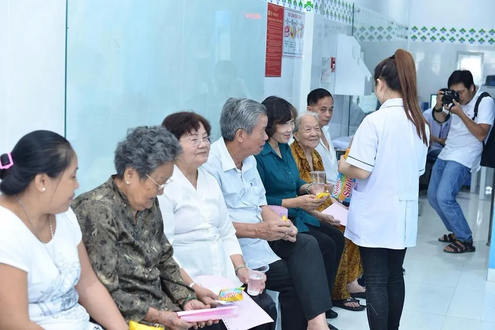 Bệnh nhân khám ở Trạm Y tế phường 11, quận 3.