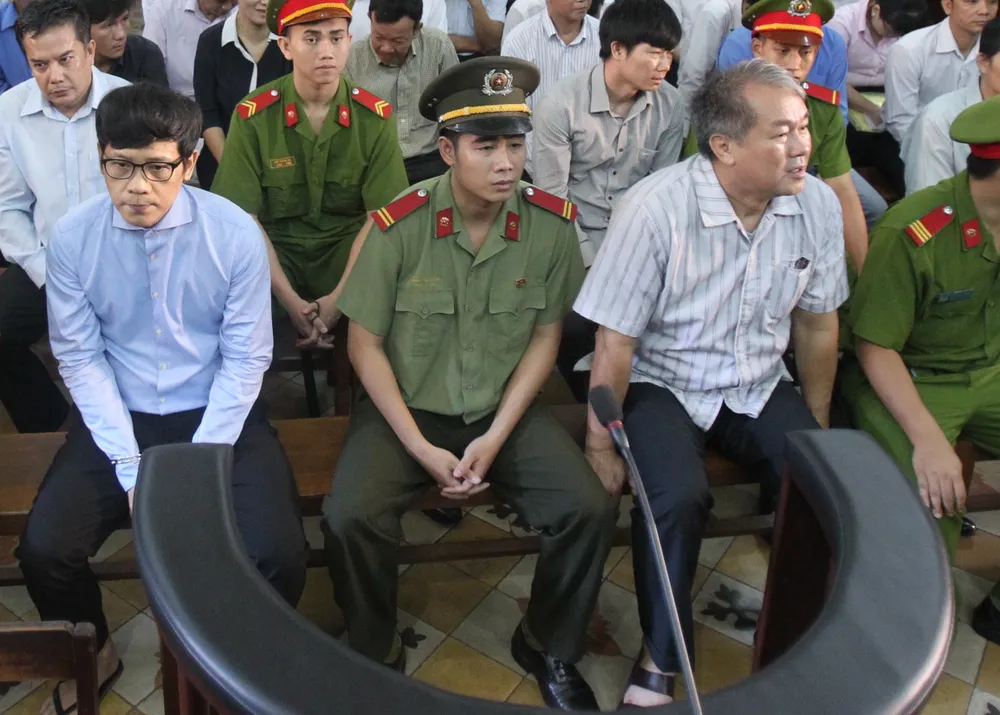 Ngân hàng Xây dựng thiệt hại 9.000 tỉ: Nguyên TGĐ lãnh lương 200 triệu ảnh 2