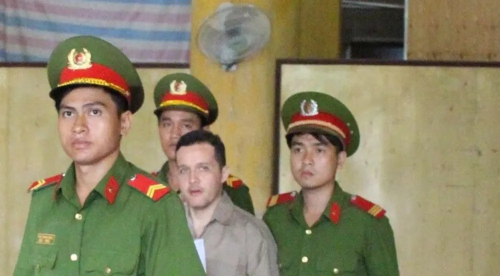 thuong nhan nuoc ngoai