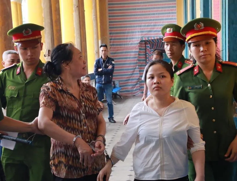 nữ tử tù muốn hiến xác