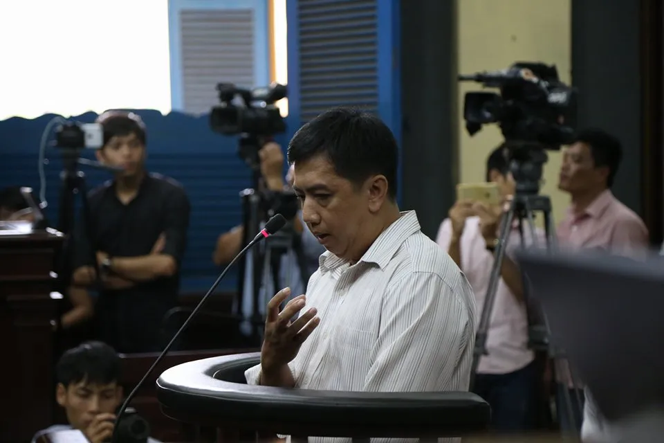 VN Pharma: Bị cáo căng thẳng với câu hỏi của thẩm phán ảnh 2