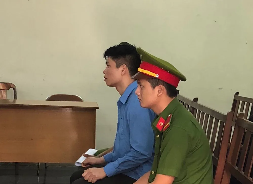 Tử hình thanh niên níu kéo người yêu bằng 22 nhát dao