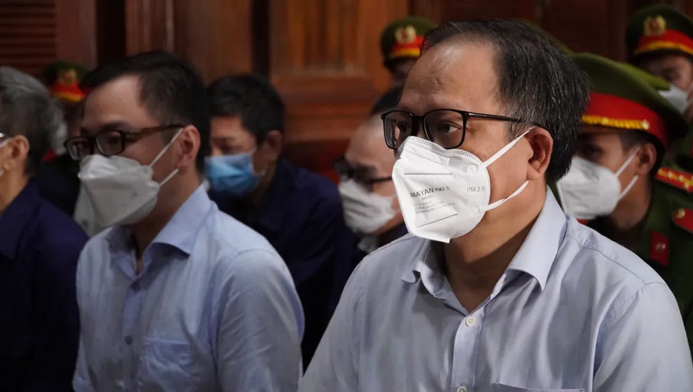 Tòa xử phạt bị cáo Tất Thành Cang 10 năm tù, Tề Trí Dũng 20 năm tù ảnh 3