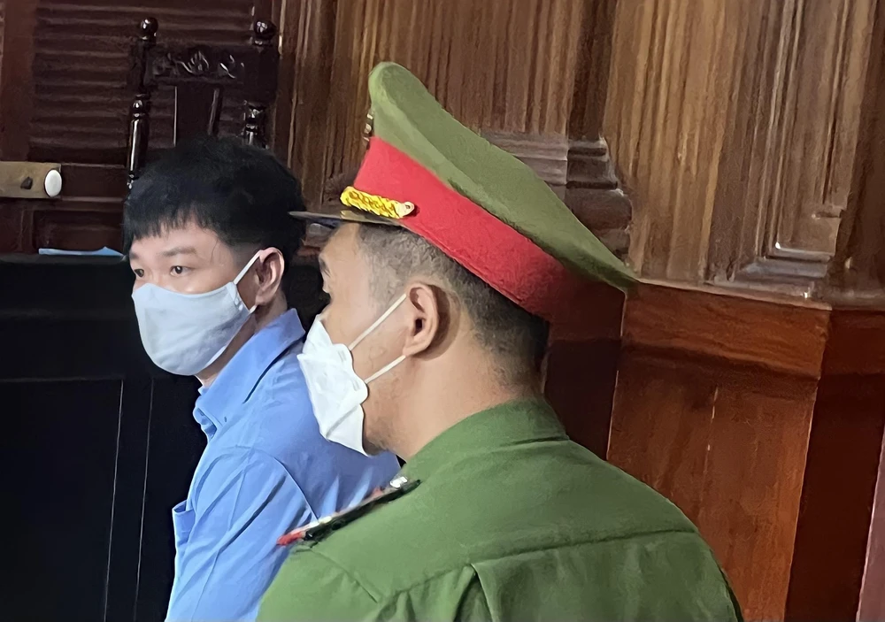 Tất Chí Cường tại phiên xử sáng 6-5. Ảnh: HOÀNG YẾN