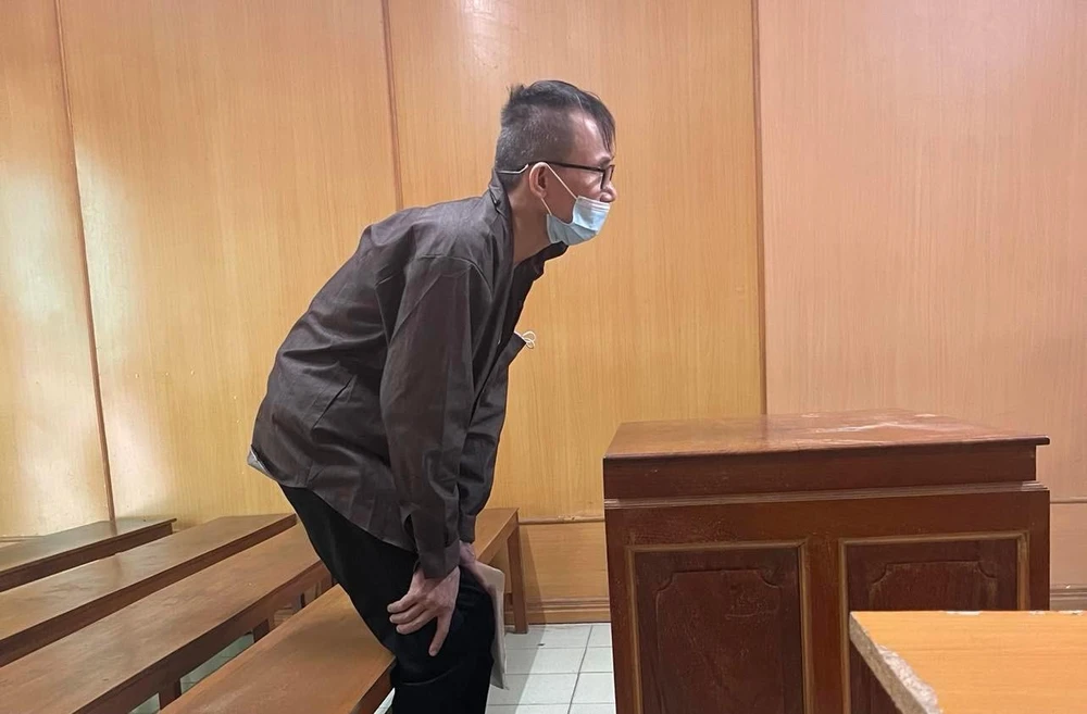 Bị cáo Trần Duy Chinh tại tòa ngày 6-5. Ảnh: HOÀNG YẾN